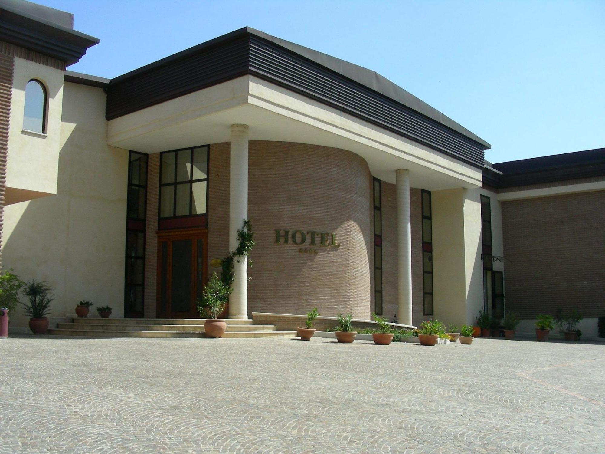 Hotel D.G. Garden Benevento Exterior photo